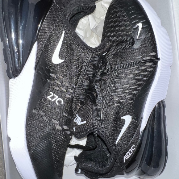 NIKE AIR MAX 270s UNBOXING AND IN-DEPTH SHOE REVIEW - YouTube Nike 270s womens
